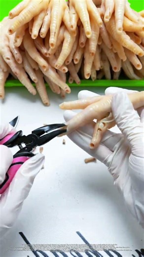 So Satisfying! Chicken Feet Deboning