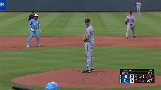Bobby Witt Jr. hits a inside-the-park home run in the first inning. The ball rolled away from Tigers RF Kerry Carpenter and Witt kept running. #Royals up 2-0.