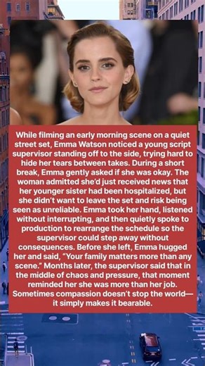 Emma Watson stood behind the young script supervisor to meet her family 💫🫡