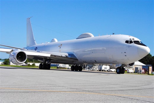 The Navy’s ‘doomsday plane’ has shown up in Oregon before. Here’s what it does