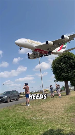 FUEL-SAMPLING PROCEDURE THAT PREVENTS MID-AIR DISASTERS ✈️⚠️