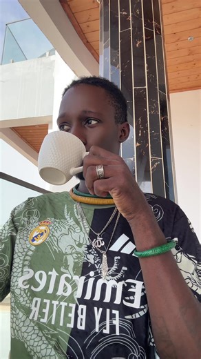 Vidéos de pia_officiels (@pia_officiels) avec son original - Pape Cheikh Diallo