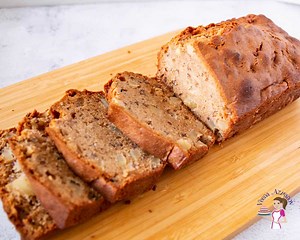Moist Cinnamon Apple Bread Recipe (video)