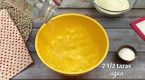 Las arepas en el air fryer ¡son la gloria! Fáciles de hacer, quedan doraditas, esponjositas, bajas en colesterol ¿Qué más se puede pedir? 💁‍♀️ #panfan #airfryer #locosporlasareapas #lamejorarepa #arepacolombiana #harinapancolombia #comidatipicacolombiana #lauatenticaharinademaiz #calidadesharinapan | Harina PAN Colombia