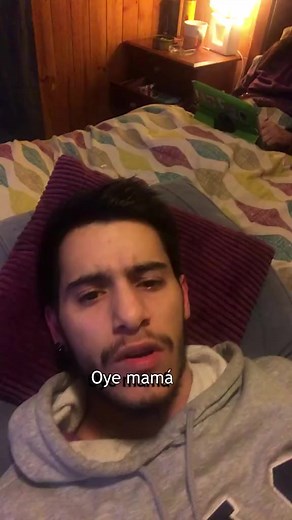 5.4M views · 375K reactions | Por lo menos es sincera 欄 // Tenemos Shows de comedia en Talca, Valparaíso, Chillán, Temuco, Valdivia y Santiago! GIRA EN LAS NUBES! #Madres #Chile #Humor #SebaParra | Seba Parra | Facebook