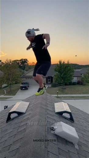 Workers Refuse to Go Back After Using This on Roofs!