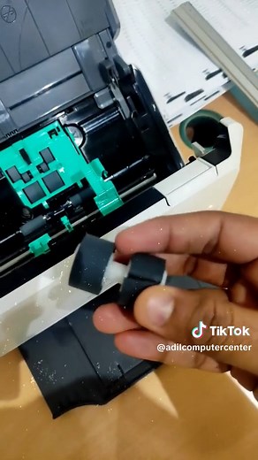 Solucionando Atascos en el Escáner HP ScanJet Pro 3000 S4