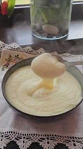 Cream of wheat with milk – super creamy and smooth, I'll leave the recipe in the comments.