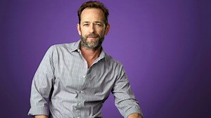 'Riverdale' and '90210' actor Luke Perry dies after a massive stroke