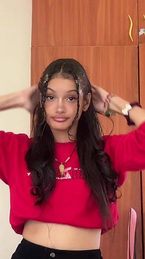 Engaging Dance Movements by Maria Vittorio