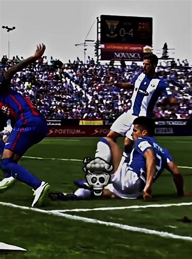 Neymar Fouled: Football Edit