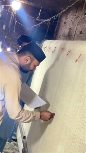 Handmade carpet making in Lahore Pakistan #love