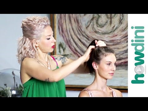 How to Do a Messed Up Bun (High Messy Bun Tutorial)