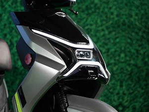 Honda SH Mode ‘toát mồ hôi hột’ vì siêu đối thủ mới ra mắt: Giá 42 triệu đồng, thiết kế đẹp hoàn mỹ