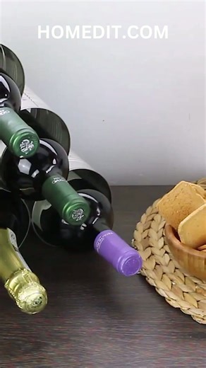 Creative DIY can wine holder