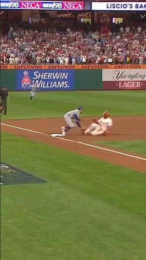 A perfectly executed wheel play. 🤌 #dodgers #sports #losangeles