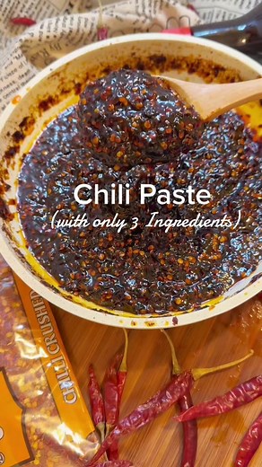 Quick Chili Paste Recipe with Only 3 Ingredients