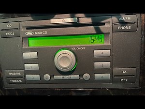 Cómo configurar la hora en el Ford Focus 6000 CD