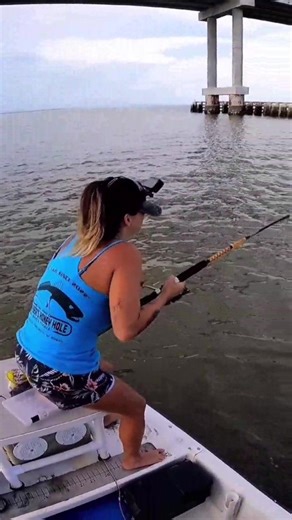 Testing another NEW Gulp! #redfish #uglystik #fishing #fishtok #berkleyfishing | Beaufort Fishingg