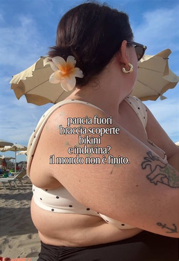 🔥libere di vivere l’estate🔥 #bodyneutrality #everybodyisabeachbody #everybodyisabikinbody #everybodyisvalid