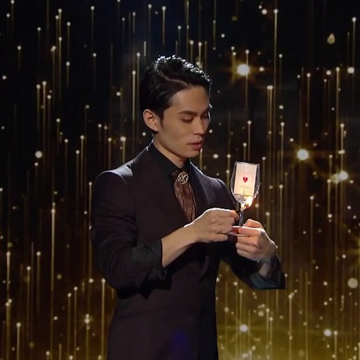 Mind-Blowing Japanese Magic Tricks by Yukihoro Katayama