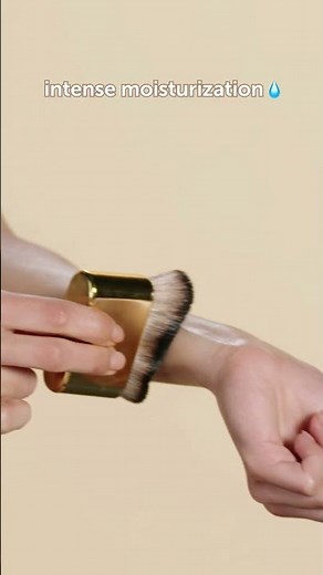 Your next body care must-have - Vaseline Body oils