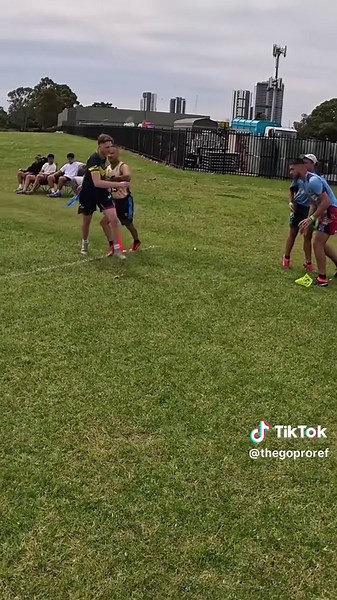 I think I got this WRONG! slowing it down looks like the ball does touch the ground before the Tag comes off or if not simultaneously still should be a try