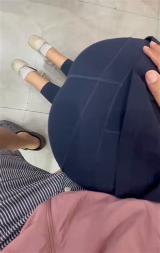 宝儿～趴我腿上～别怕哈～我打的不疼！#打屁股 #sp #调教