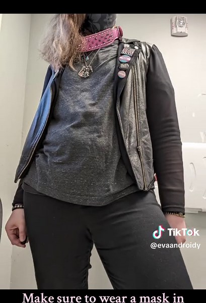 Winter is the worst time for diseases so protect yourself and others from the risk of infection 🖤💀🖤💀 #femboyfriday #thickthighessaveslives👏🏻👏🏻 #femboy #transfem #trans #queer #lgbt🌈 #gay #nonbinary #enby