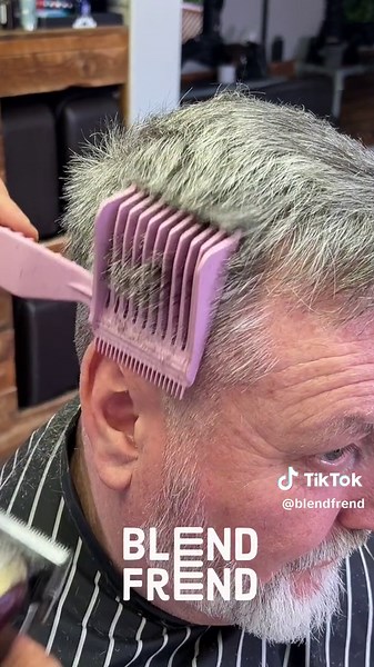 Achieve Professional-Looking Fades Effortlessly with BLEND FREND