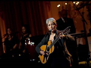 Joan Baez Performs at the White House: 5 of 11