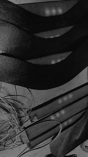 Red Shoulders Distortion FX #huboptic #soundreactive #design #personalized #fashion #edm #style #ultramusicfestival | Jorge Pong | Facebook