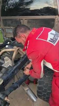 Instalación de espaciadores trasero para subir camioneta #car #offroad #ford #truck