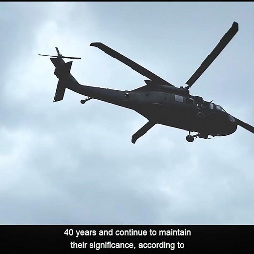 Jaw Dropping Black Hawk Helicopter Maneuvers