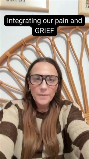 Most people are not failing at grief. They were never taught how to grieve. Grief is not logical. It lives in the body and nervous system. You do not heal grief by staying busy. You heal it by staying present. #GriefTok #GriefEducation #TheGriefTable #GriefSupport #LifeAfterLoss #HealingAfterLoss