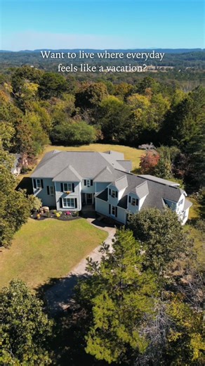 ✨JUST LISTED: Custom Blufftop Home on 4 Acres in Rock Spring, GA ✨ 453 Harvest Ln, Rock Spring, GA 30739 🛏 4 Bedrooms 🛁 4 Bathrooms 📐 3,981 SqFt 🏷️ $725,000 Welcome to a one-of-a-kind home that perfectly blends craftsmanship, comfort, and space. Nestled on 4 peaceful acres and zoned for Heritage schools, this custom-built blufftop property offers the perfect mix of privacy and convenience — just minutes from downtown Ringgold, Chickamauga & Chattanooga National Military Park, and I-75. Lovin
