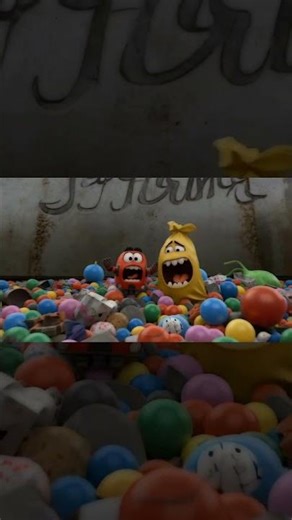 Garbage Truck DANCE PARTY! 🪩 The Big Green Truck REMIX for Kids 🎧 #Shorts #TheGhostJS