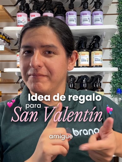 Idea de regalo para San Valentín ✨💕 parte 2. Solo por tiempo limitado, no te pierdas de este regalo único, especial y original: un tejido un perfume textil. Escríbenos o visítanos para que te lleves el tuyo o directamente a@tannysamiwis