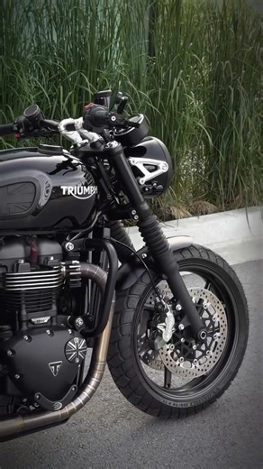 62K views · 2.1K reactions | Two wheels, endless swagger.  Triumph...