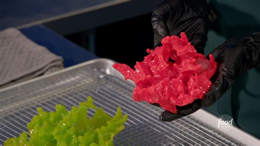Pouring liquid-hot isomalt over ice cubes solidifies the sugar immediately and turns it into creepy, craggy designs 🪸 See more from Shinmin Li on the season premiere #HalloweenWars, Sunday @ 9|8c. | Food Network