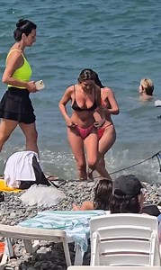 #awesomebeach #amazingbeach #bestbeachdestinations #beachdestination #beautifulday #beautifulsummer #beachbeauties #reelsfypシ | Beach Traveller