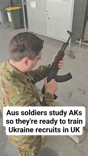 🇦🇺 🇺🇦 A team from 8th/9th Battalion, The Royal Australian Regiment have headed to the UK for the next rotation of Operation Kudu. They're training Ukrainian Armed Forces recruits in the fight to liberate their nation. Our soldiers got familiar with the AK-47 family of assault rifles, which are used by the Ukraine.ua Armed Forces. | 7th Brigade - Australian Army
