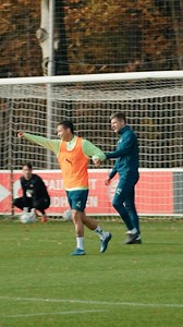 28K views · 193 reactions | Goals, goals, goals, goals, goals, goals 奈 | PSV | Facebook