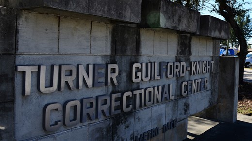 Miami-Dade man bought 10 vehicles in 1 month in alleged ‘credit bust out' fraud