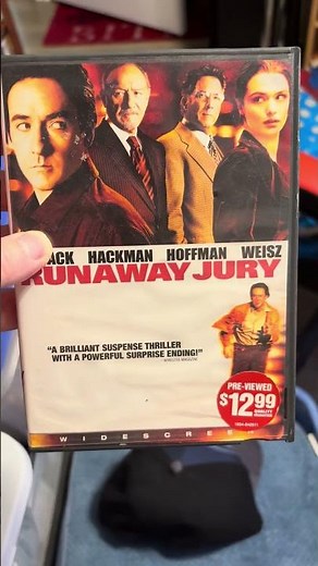 Runaway jury was one hell of a good movie Kuzak Hoffman Hackman