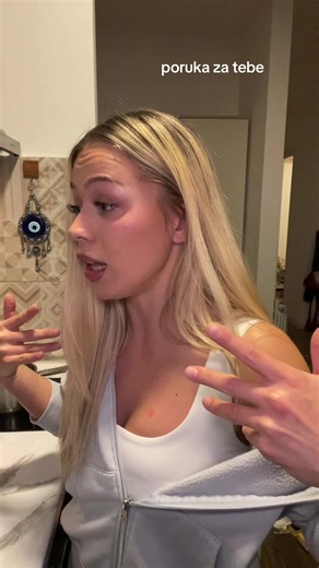 ne dajte na sebe i uvek budite onaj vetar u leđa drugim ljudima❤️☀️