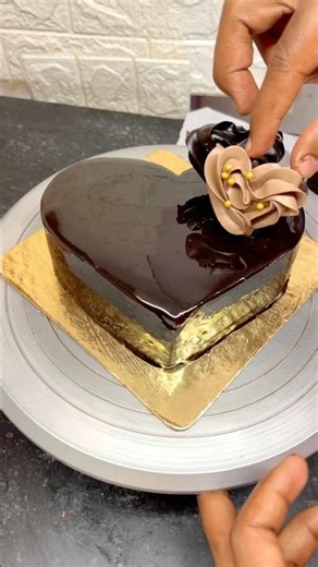 Roses chocolate heart shape cake #shortsfeed #shorts #trending #heartshapecake #chocolate