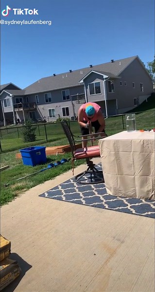 Watch us build privacy for our back patio! #diy #privacyfence #FlexEveryAngle #homemade #homerenovation #fence #hottub #blackstone