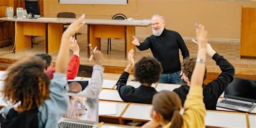 College student's malicious compliance when professor bans laptops is hilariously genius