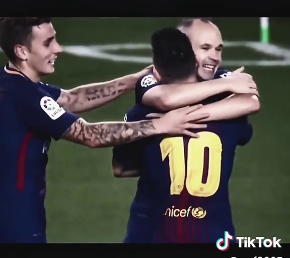 Iniesta's Barcelona Highlights: A Stunning Edit